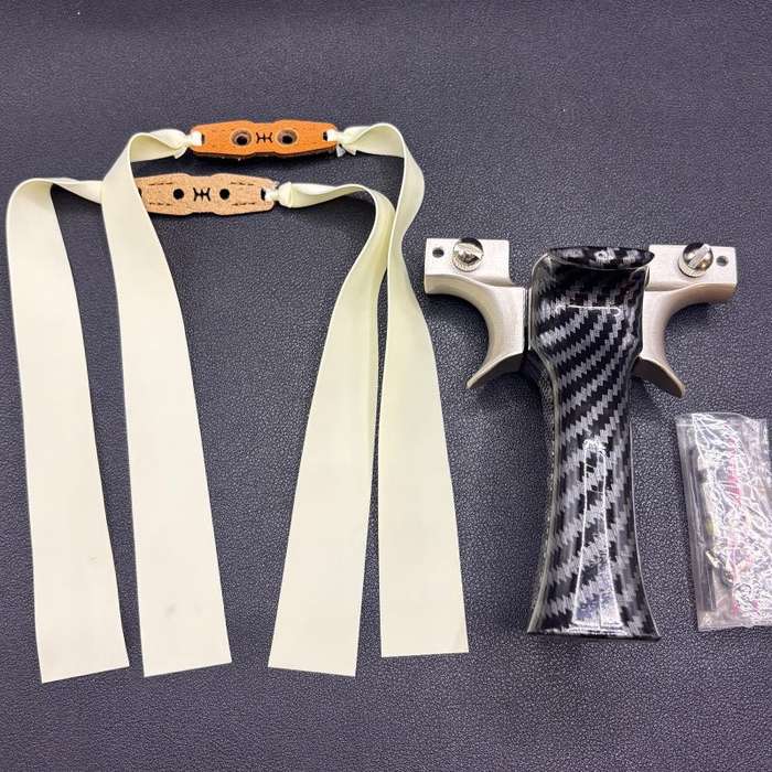 Slingshot Quantity 1Pc
