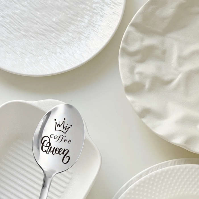 1pc 2.54 cmCoffee Queen  Engraved Stainless Steel Spoon with Crown Design Ideal Gift for Mom