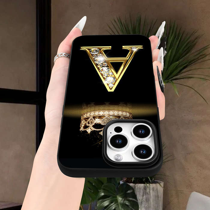 1Pc Black For iPhone 15 Plus Crown Letter A Pattern Phone Case