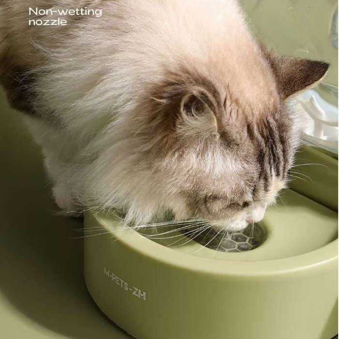 Pet Supplies Color Green Water Dispenser