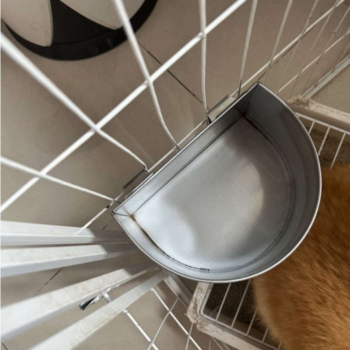 Pet Supplies Size Can Hold 2.5Kg Of Water