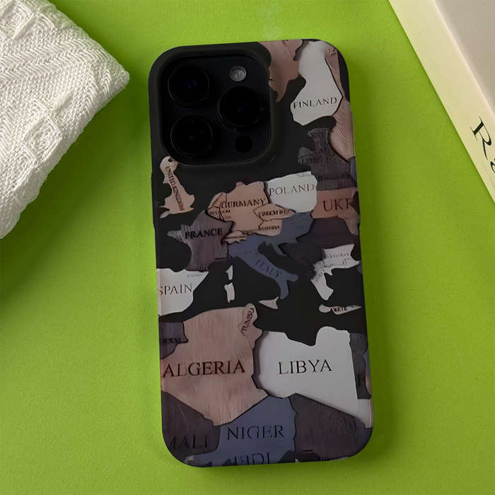 1Pc Mixed Color For iPhone 15 Pro Max World Map Phone Case