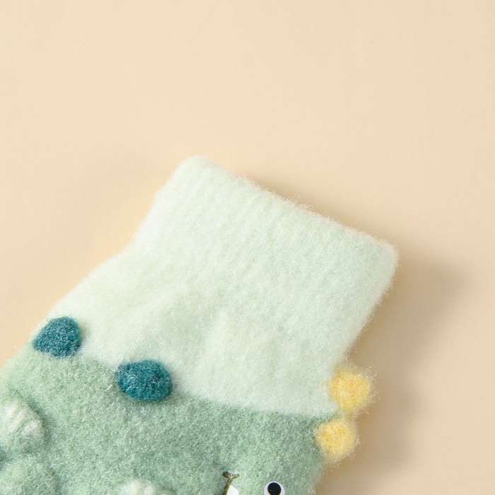 Winter Gloves Color Yellow Size 2 To 5Y