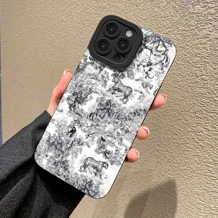 1Pc Mixed Color  For iPhone 13 Pro Black White Forest Phone Case