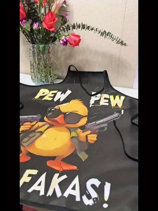 1pc One Men's Kitchen Apron with "PEW PEW" Letters and Cool Duck Pattern Humorous Style Kitc