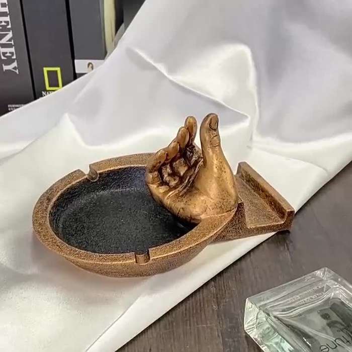 1pc Creative Finger Ashtray Phone Stand C Unique Retro Decor for Home or Office Golden Resin