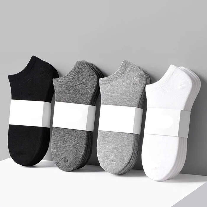 3 Pairs Of Random Colors Sock Solid Color
