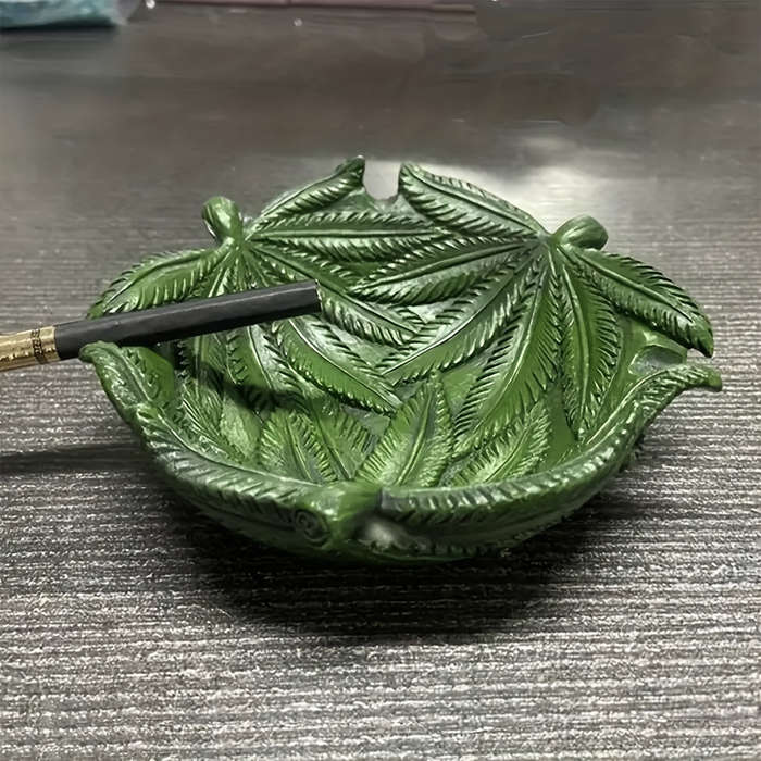 1pc Green Leaf Ashtray Resin Material Key Bowl Desk Storage Box Home Decoration Retro Styl