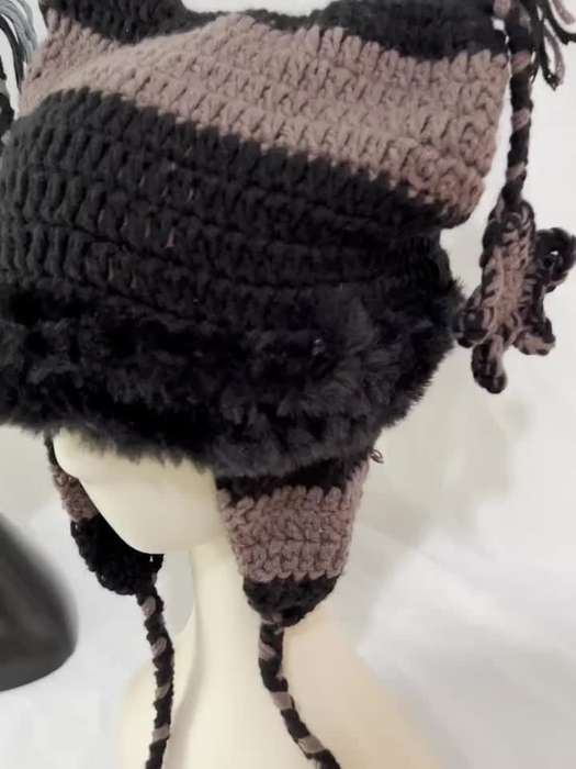 Hat Black