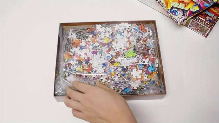 1000 Piece Mini Paper Jigsaw Puzzle