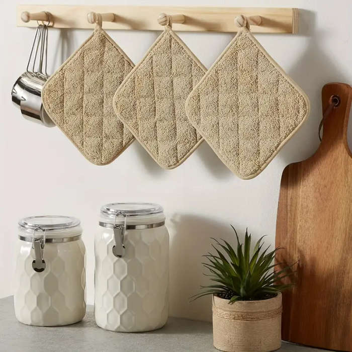 Heat Insulating Pads