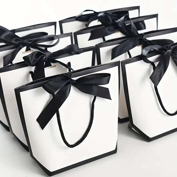 5pcs Elegant White Paper Gift Bags Versatile Portable for Weddings Birthdays Graduations Perfect for