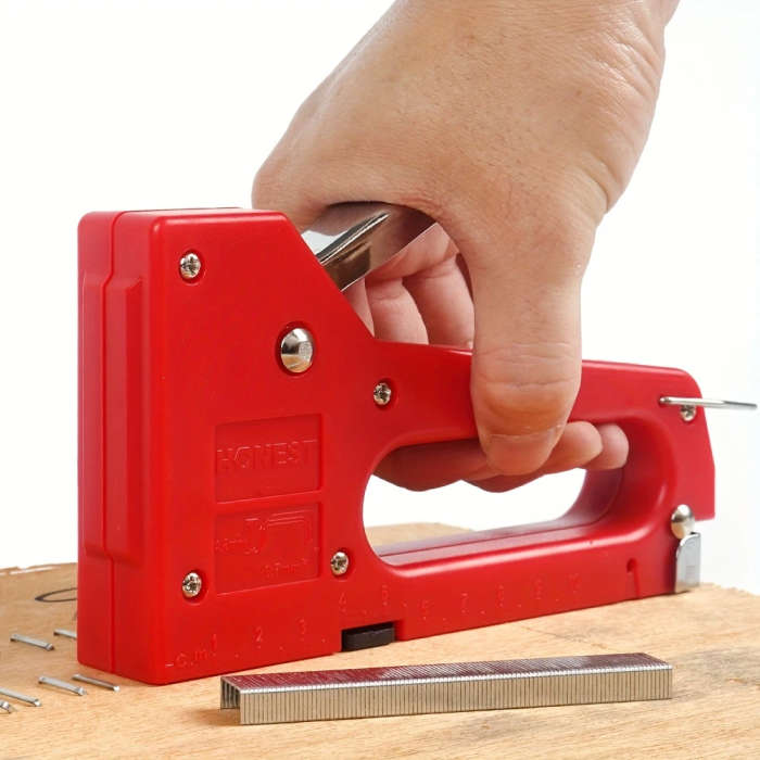 1pc Staple Gun Kit with Staples Adapt to 4-8mm Length Staples for DIY Furniture Upholstery Woodworki
