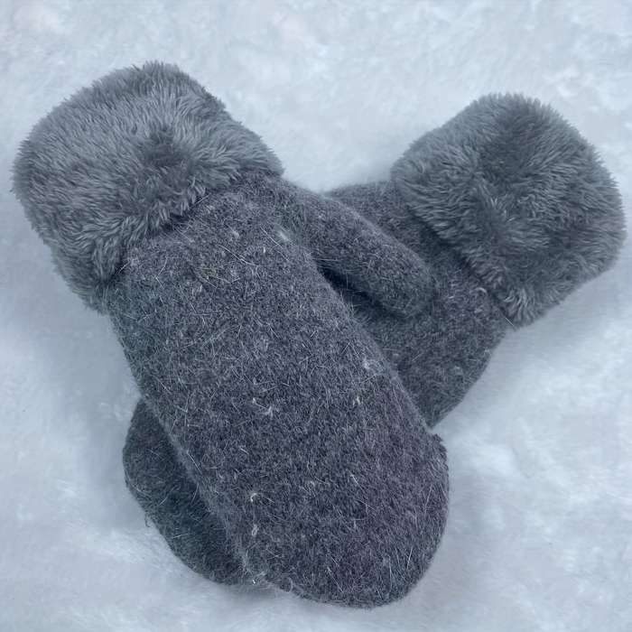 1 Pair Khaki Warm Gloves