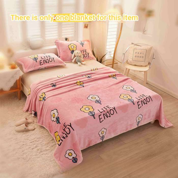 1ps Blanket Color Flowers   Light Purple size 150cmx200cm