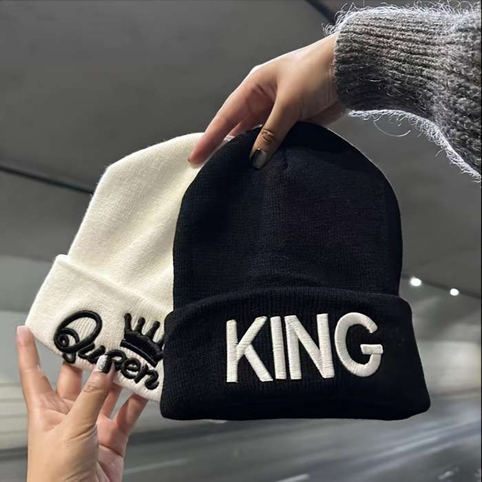 1pc 1pcMS Show Men's Fashion Knitted Hat KING&QUEEN Embroidered Hat Ideal choice for Gifts