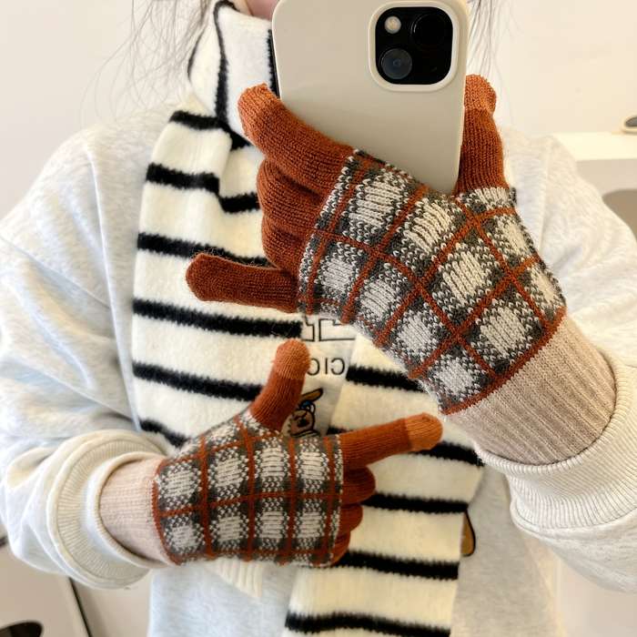1 Pair Little Half Finger Purple Warm Gloves