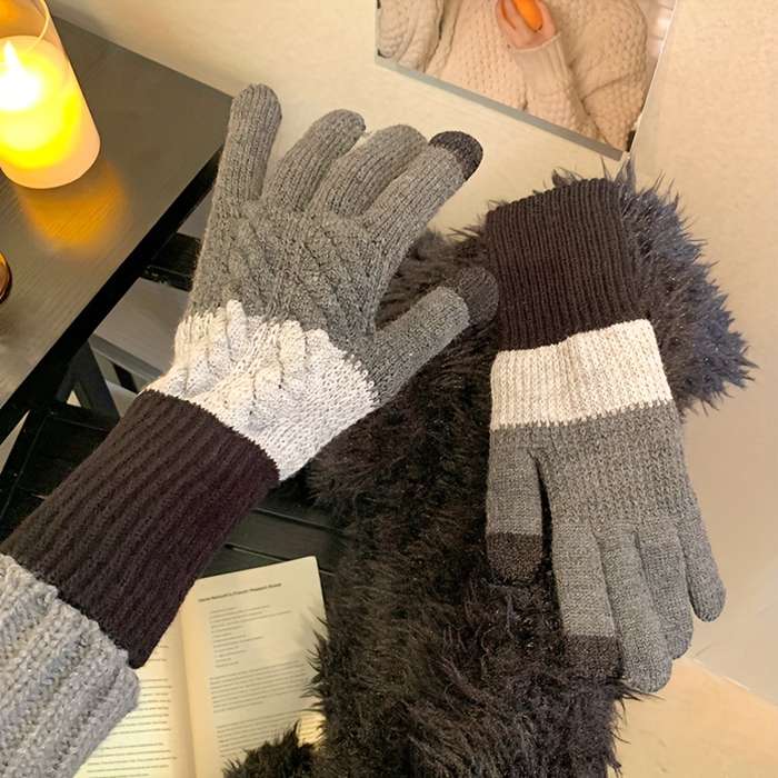 1 Pair Grey Warm Gloves