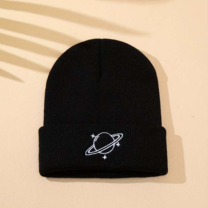 1pc Men's Planet Three Stars Embroidered Knitted Hat without Brim Suitable for Autumn and Winte