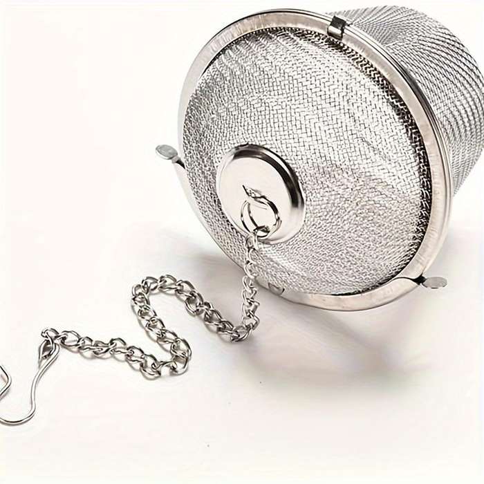 1pc Stainless Steel Tea Infuser Ball Metal Seasoning Strainer for Kitchen and Restaurant Use