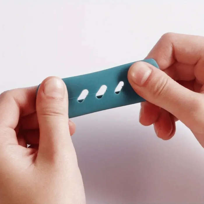 1 Pairs Silicone Pot Handle Sleeves Anti-Scalding Non-Slip Insulation Glove Clips Hand Wash Only