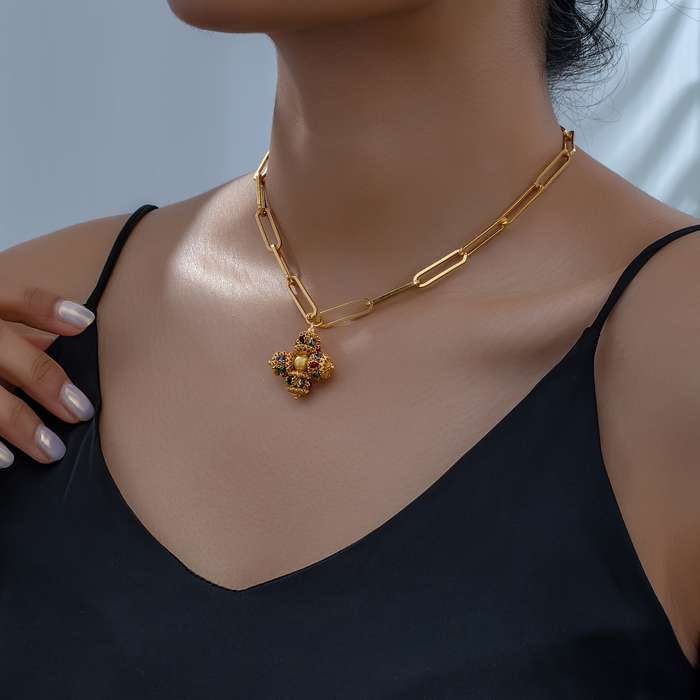 1 Piece Golden Jesus Theme Pendant