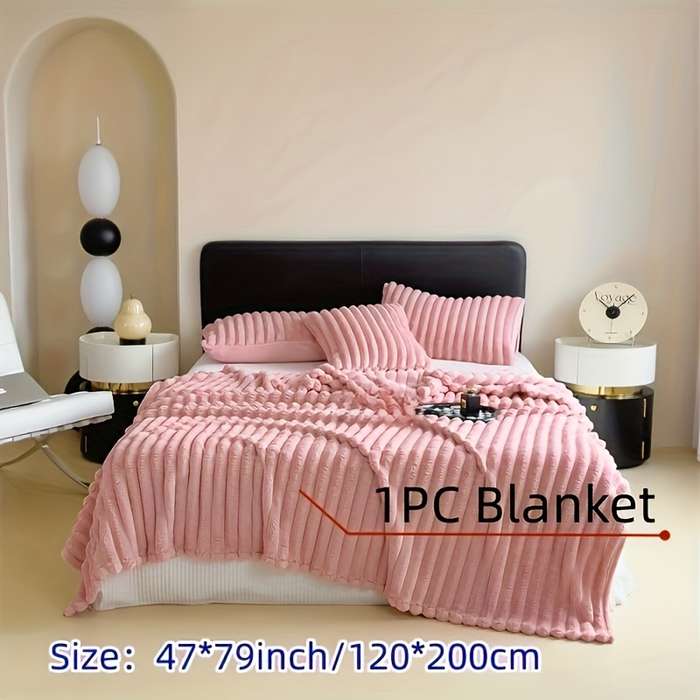 1ps Blanket Color Beige size 99.06x149.86cm