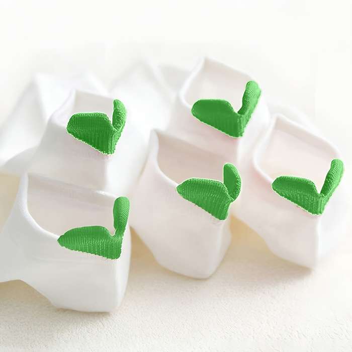 5 Pairs White Background Green Heart One Size High Elastic Socks