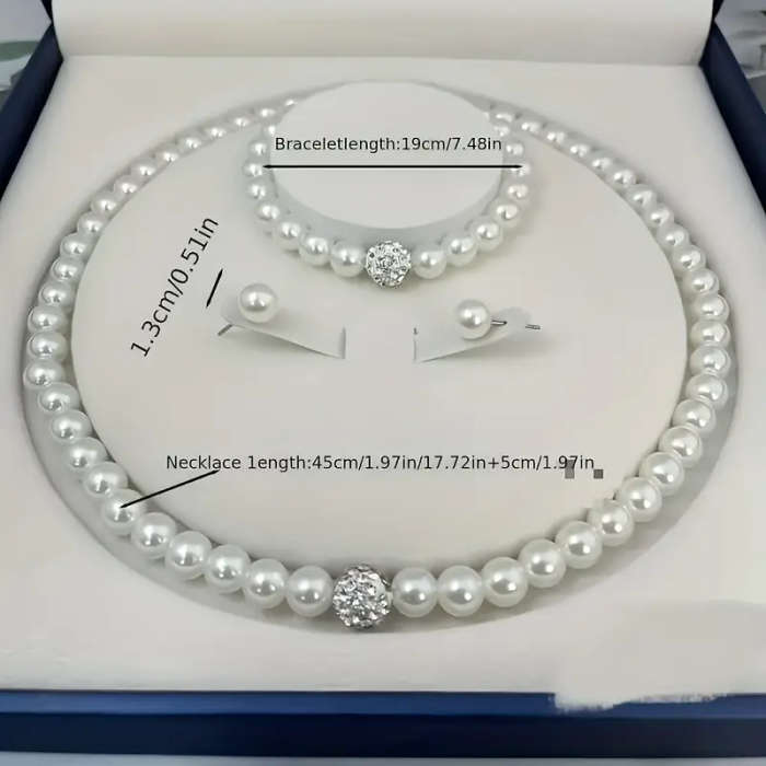 1 necklace + 1 bracelet + 2 earrings. Elegant and minimalist faux Imitation Pearl jewelry set