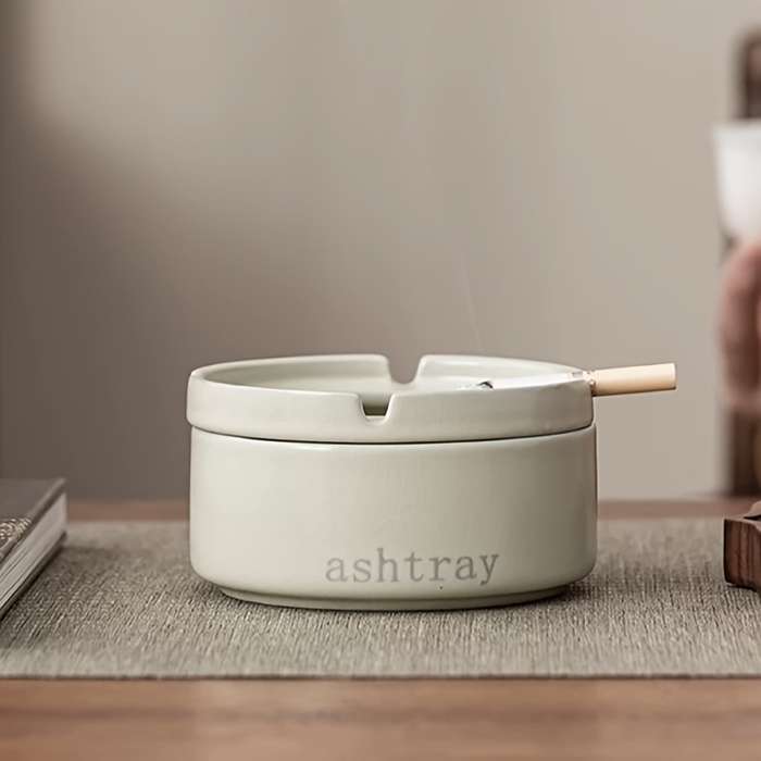 1pc Creative Ashtray European Simple Ashtray Ceramic Style Personality Living Room High-end Ornamen