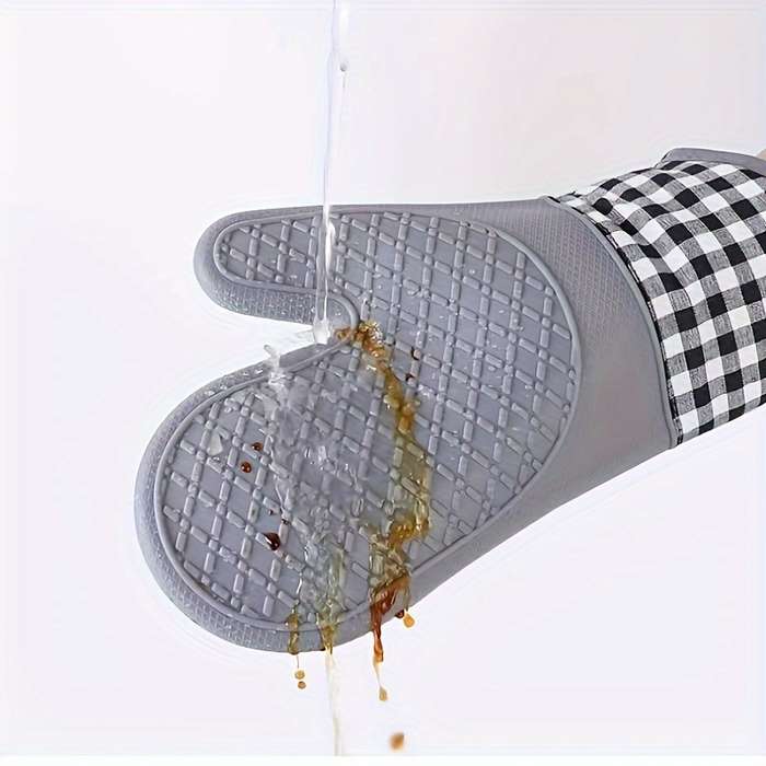 2pcs Non-Slip Silicone Kitchen Mitts Hand Wash Only Outdoor Cooking Safety Gear Check Pattern