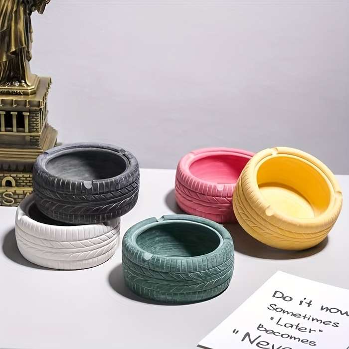 1pc American Retro Style Tire Ornament Jar a Creative Home Bar Decoration with a Nordic High-End F