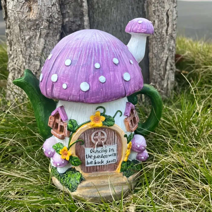 Solar Light Water Bottle Mushroom House