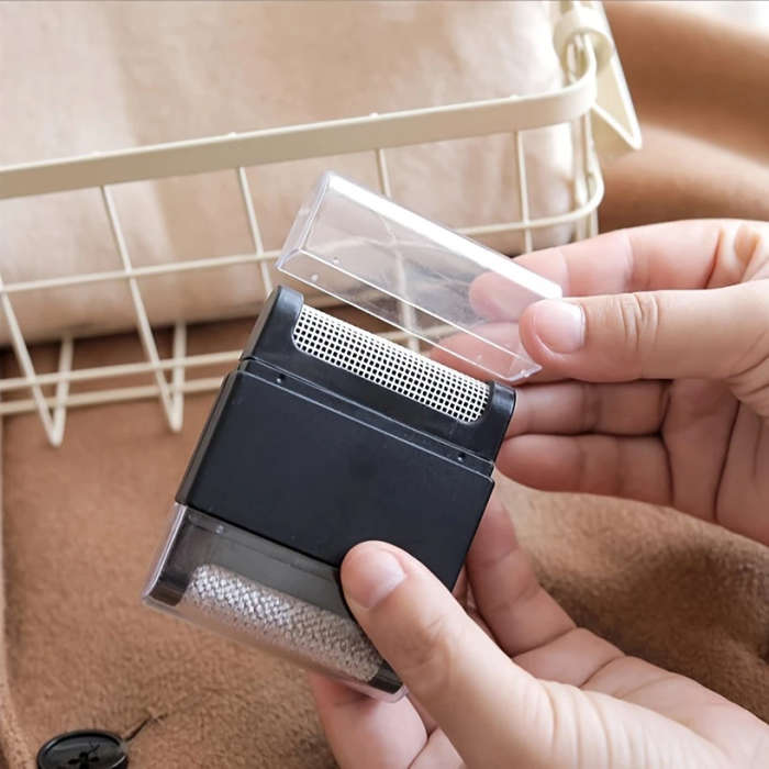 Dual Head Manual Lint Remover