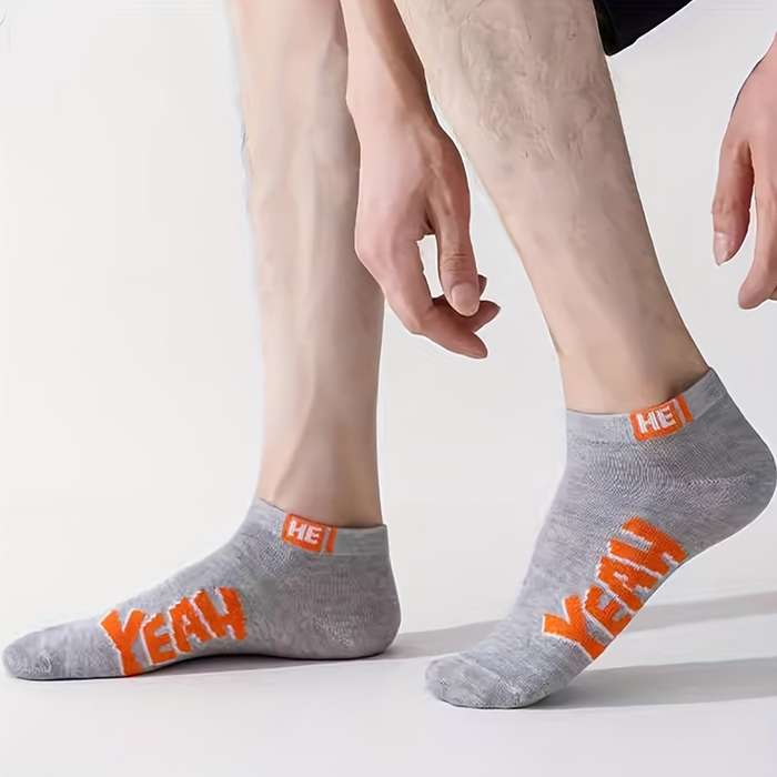 5 Pairs Of Random Colors One Size High Elastic Socks