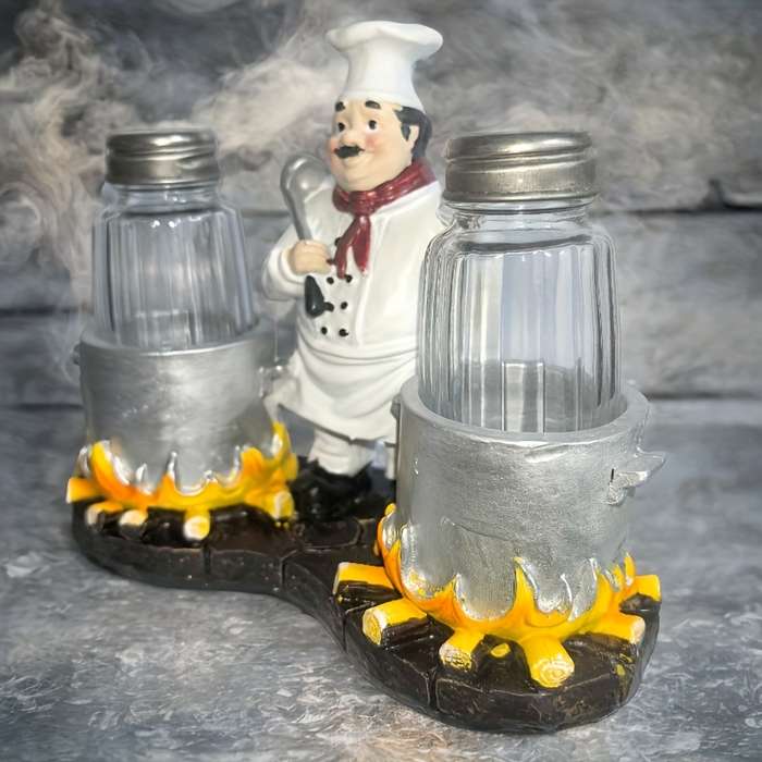1pc Chef-Inspired Pepper Shaker Kitchen Decor Whimsical Resin Cookware Set with Lid Holder S