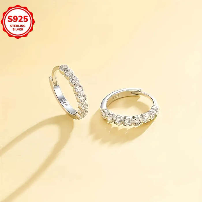 925 Sterling Silver Earrings with Sparkling Synthetic Zirconia Accents