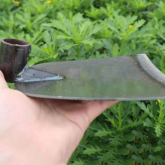 1 Manganese Steel Stone Hoe