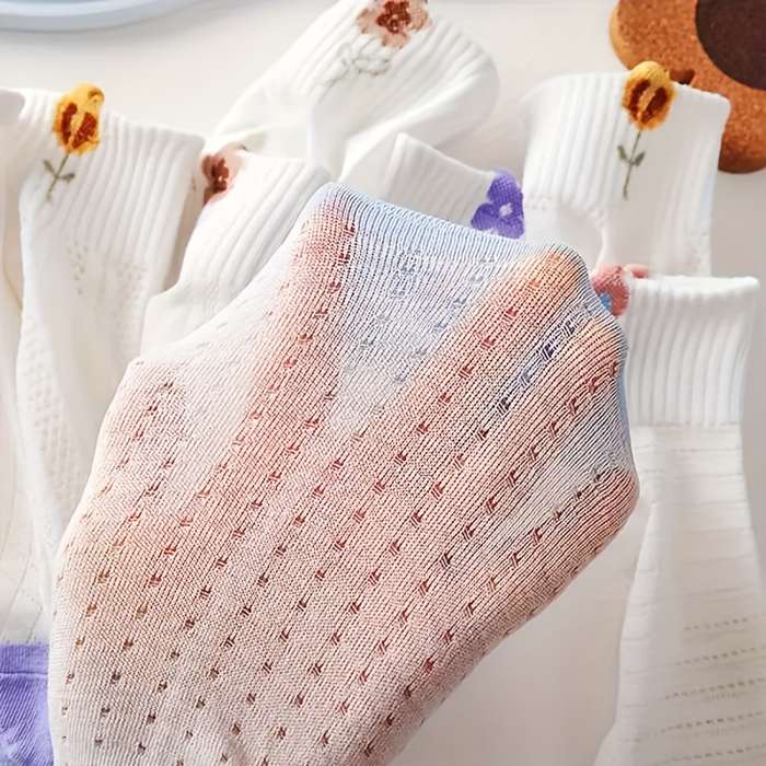 5 Pairs One Size High Elastic Socks