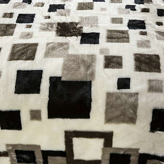 1ps Blanket Color Black And White Style size 200x230cm 78.74x90.55inch