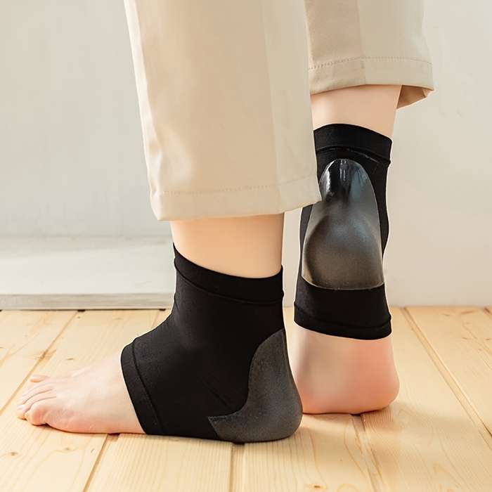 1 Pair Black  Socks