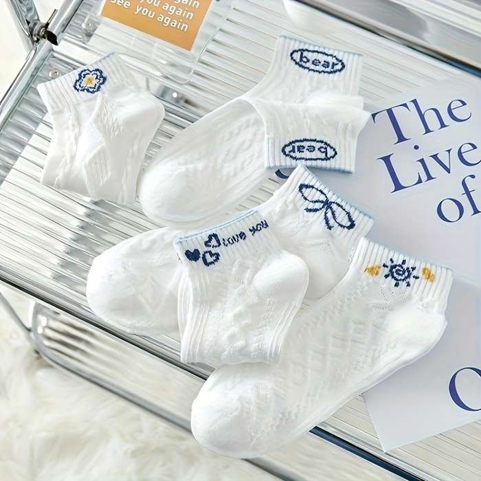 5 Pairs Of Random Colors One Size High Elastic Socks