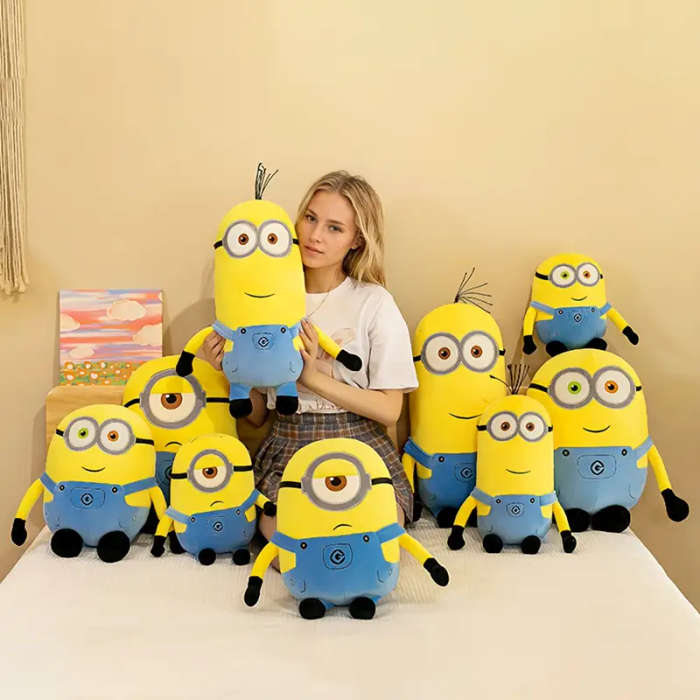 1 Minion Plush Pillow