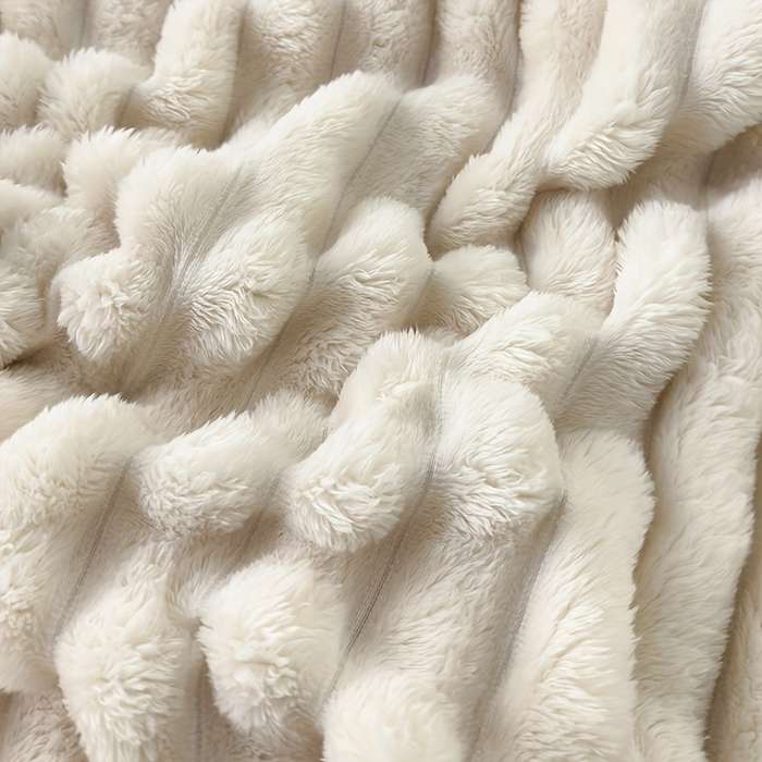 1ps Blanket Color Beige size 99.06x149.86cm