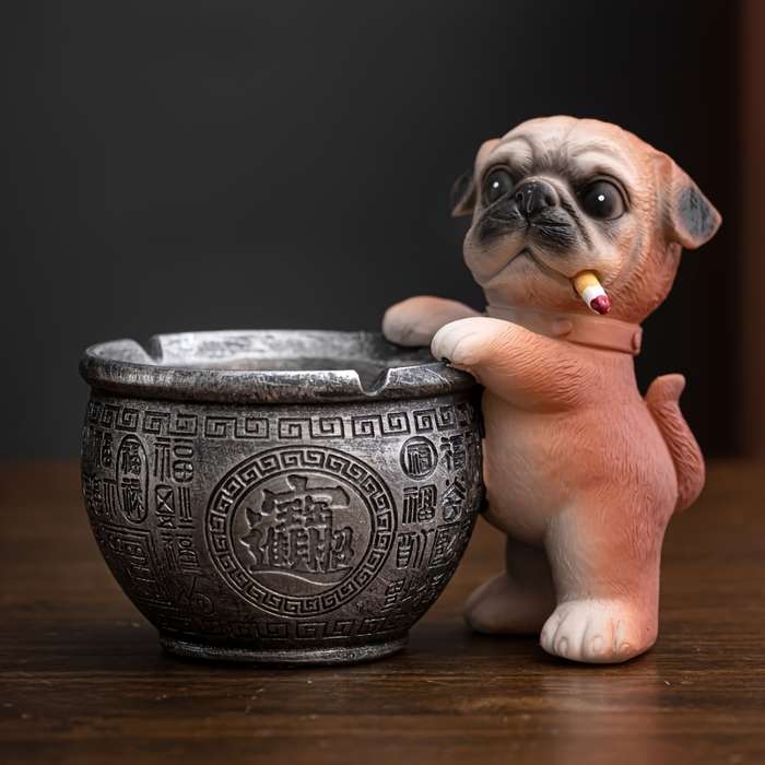 1pc Unique Resin Pug Ashtray Creative Cartoon Dog Design for Home Office Hotel Decor Per