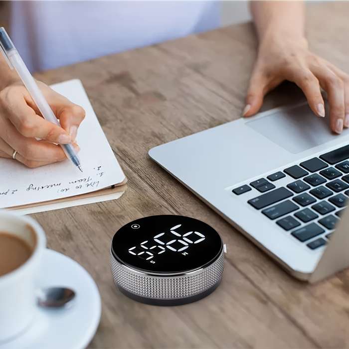 1pc Trendy Round Kitchen Timer Spinning Time Organizer for Cooking Featuring LED Light Funct