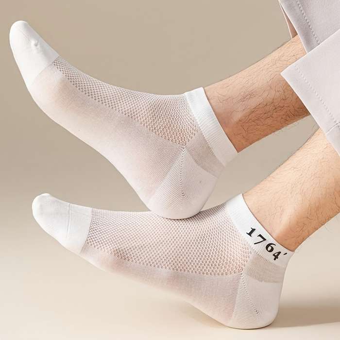 5 Pairs Of Mixed Colors One Size High Elastic Socks