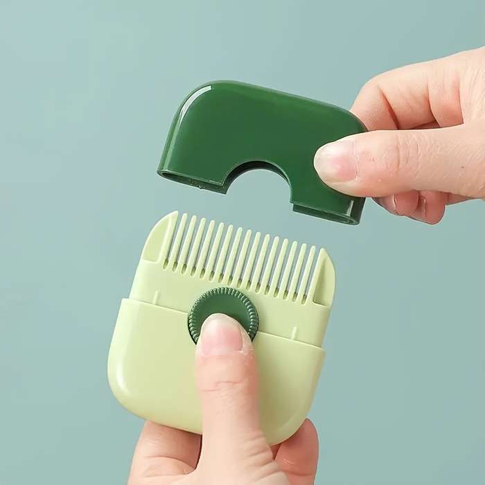 1pc Green Pet Comb