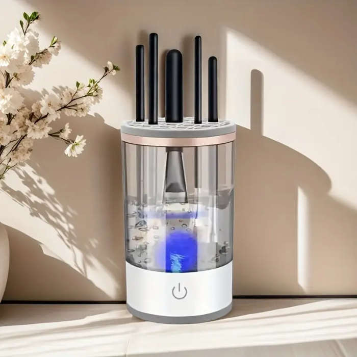 USB Plug Portable Electric Makeup Brush Cleaner Quick Cleaning Brush Set