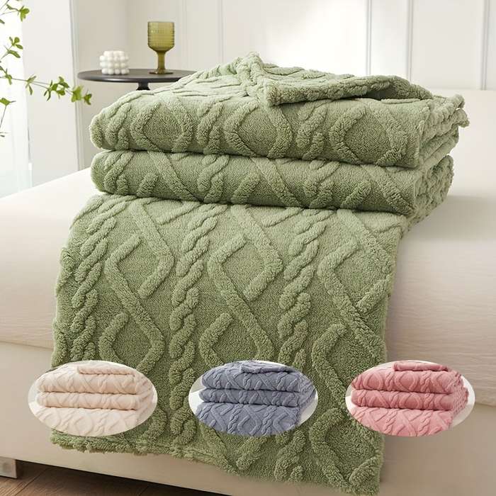 1ps Blanket Color Green size 98x148cm  38.58x58.27inch